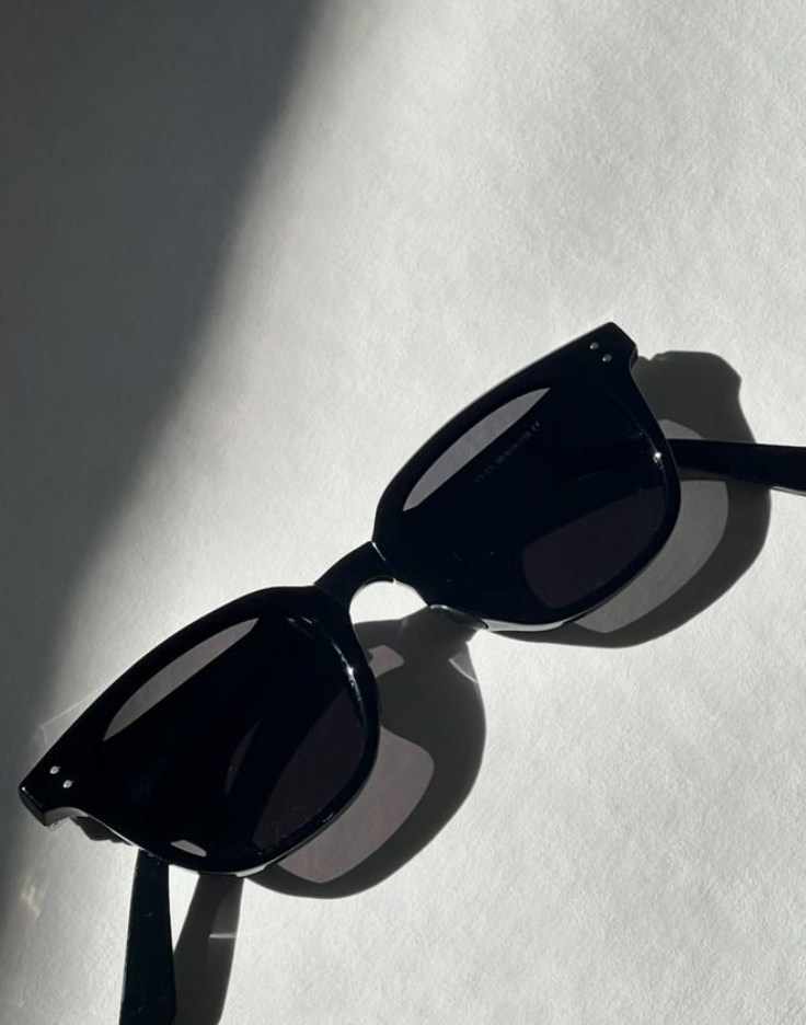 چگونه عینک آفتابی مناسب فرم صورت انتخاب کنیم؟